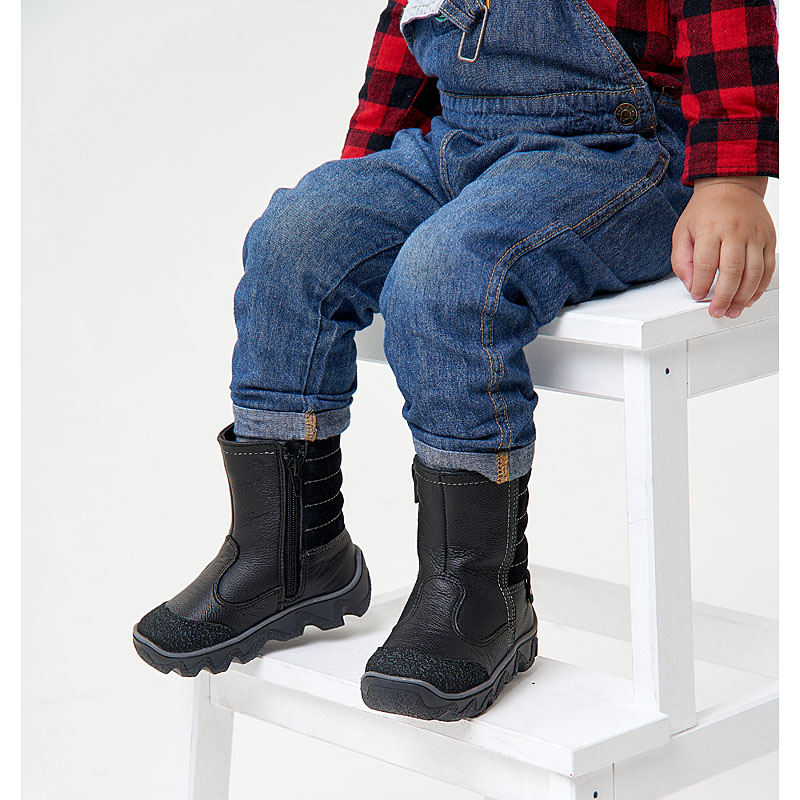 Сапожки малодетские нат.мех, артикул 1095, цвет черный купить в интернет-магазине Shoeslel с доставкой по России