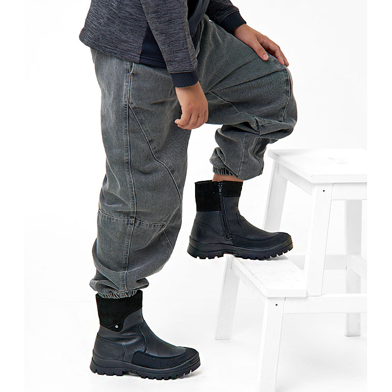 Сапожки нат.мех, артикул 1368, цвет черный купить в интернет-магазине Shoeslel с доставкой по России