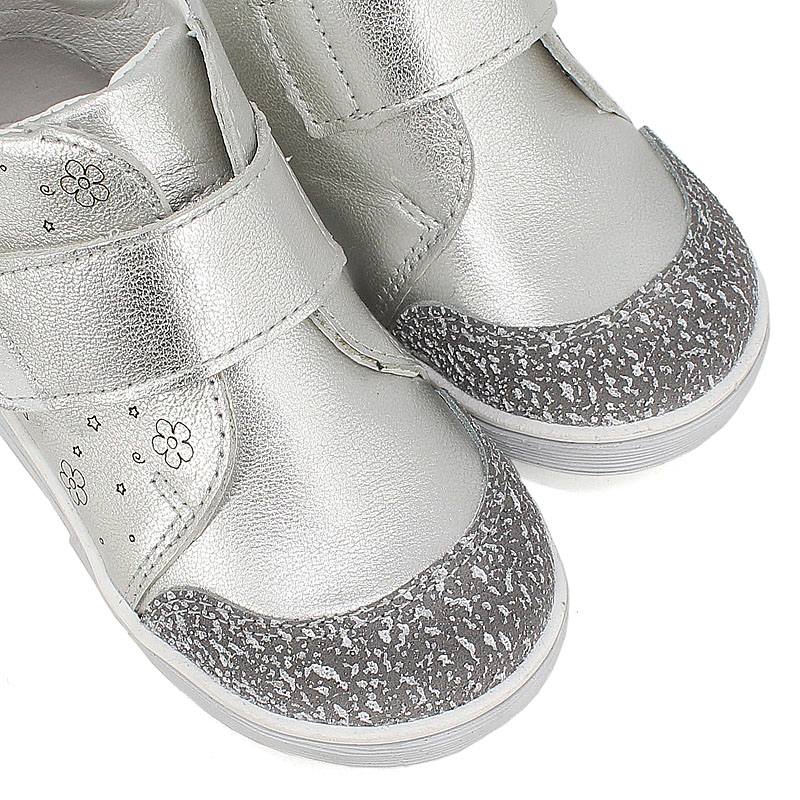 Ботинки малодетские, артикул 1625, цвет серебро купить в интернет-магазине Shoeslel с доставкой по России