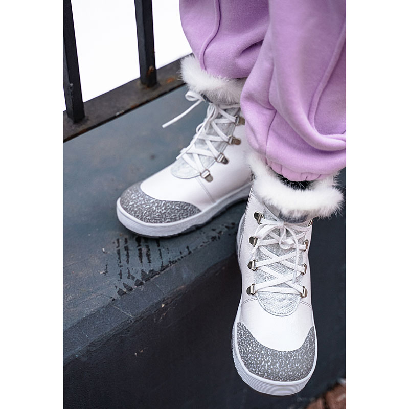 Ботинки нат.мех, артикул 1786, цвет белый купить в интернет-магазине Shoeslel с доставкой по России