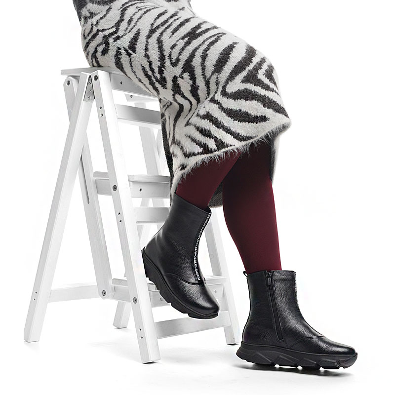 Полусапожки, артикул 1788, цвет черный хром купить в интернет-магазине Shoeslel с доставкой по России