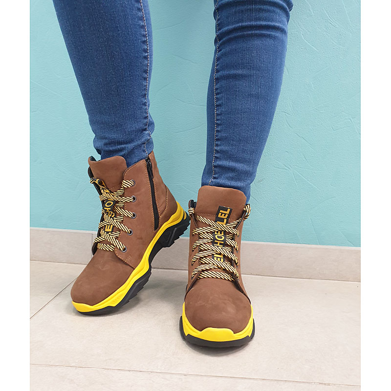 Ботинки, артикул 1800, цвет коричневый купить в интернет-магазине Shoeslel с доставкой по России