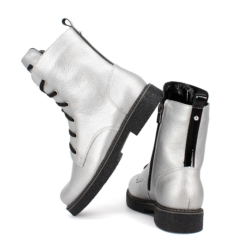 Ботинки байка, артикул 1823, цвет серебристый купить в интернет-магазине Shoeslel с доставкой по России