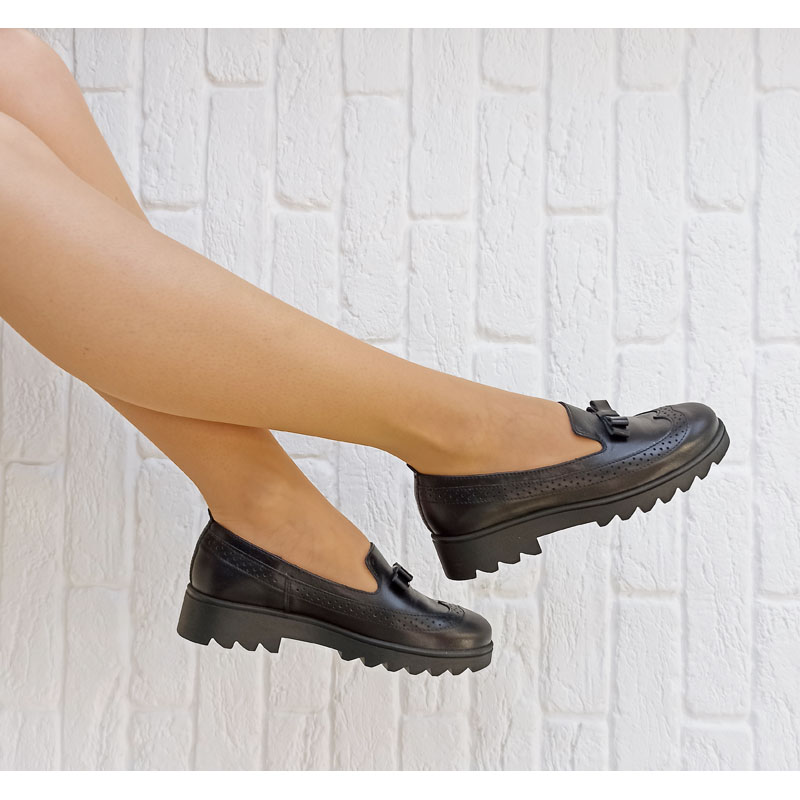 Туфли, артикул 1840, цвет черный купить в интернет-магазине Shoeslel с доставкой по России