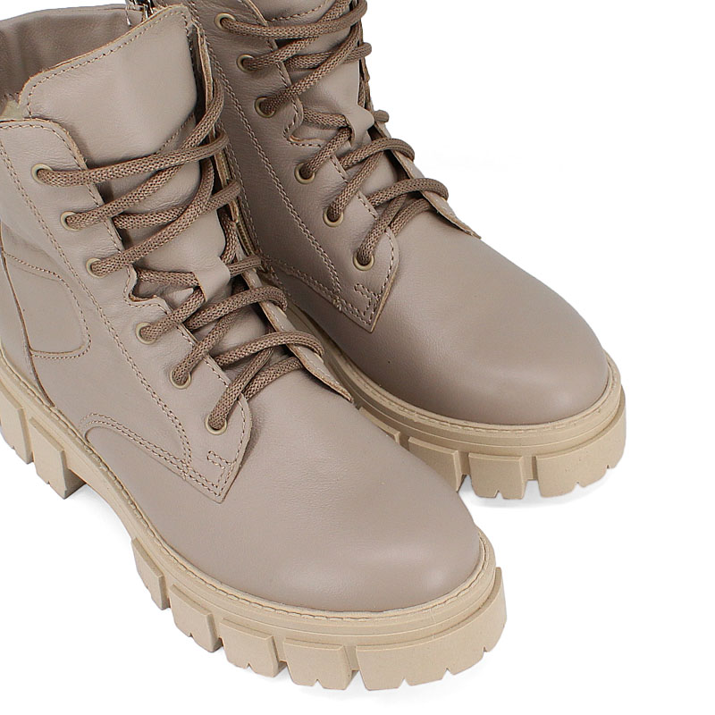 Ботинки, артикул 1927, цвет бежевый купить в интернет-магазине Shoeslel с доставкой по России