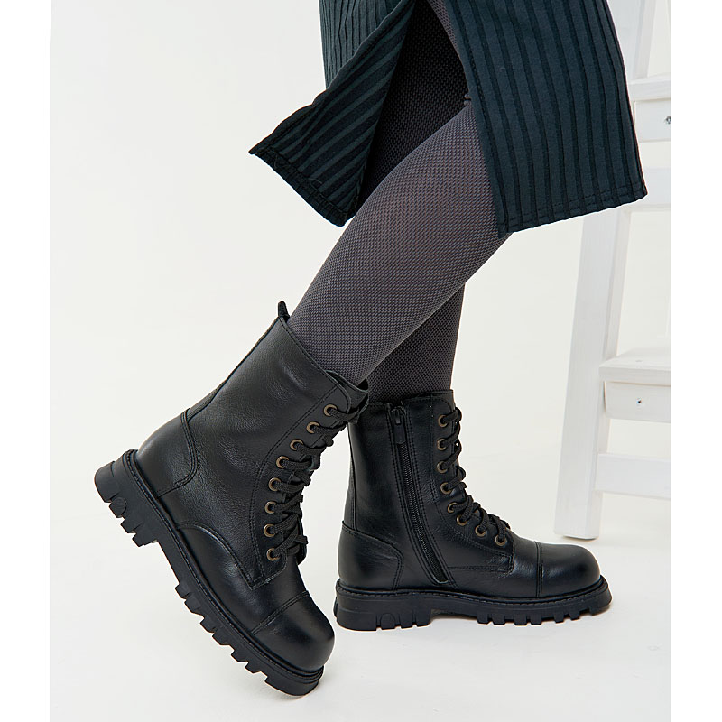 Ботинки, артикул 1941, цвет черный купить в интернет-магазине Shoeslel с доставкой по России