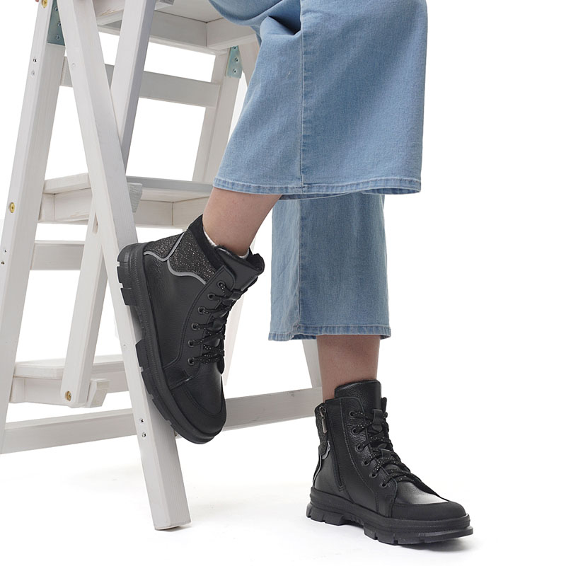 Ботинки байка, артикул 1949, цвет черный купить в интернет-магазине Shoeslel с доставкой по России