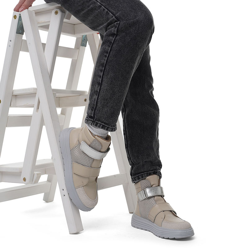 Ботинки, артикул 1956, цвет бежевый купить в интернет-магазине Shoeslel с доставкой по России