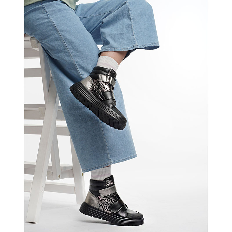 Ботинки, артикул 1956, цвет черно-серебристый купить в интернет-магазине Shoeslel с доставкой по России