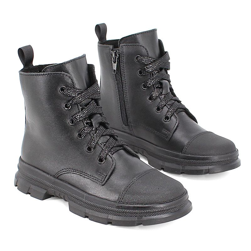 Ботинки, артикул 1968, цвет черный купить в интернет-магазине Shoeslel с доставкой по России