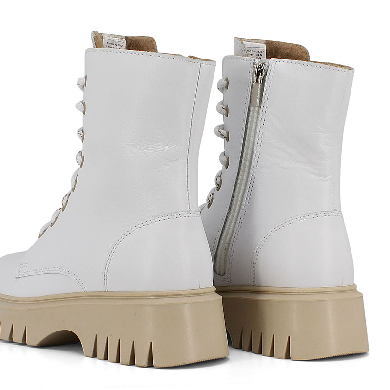 Ботинки байка, артикул 1981, цвет белый купить в интернет-магазине Shoeslel с доставкой по России