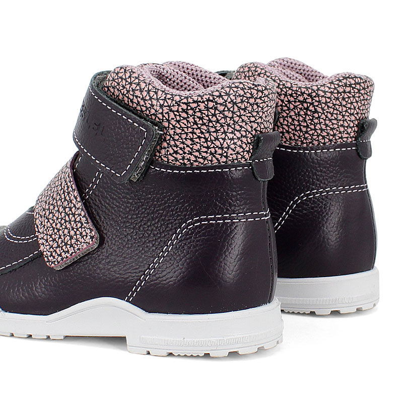 Ботинки ясельные, артикул 2019, цвет черничный купить в интернет-магазине Shoeslel с доставкой по России