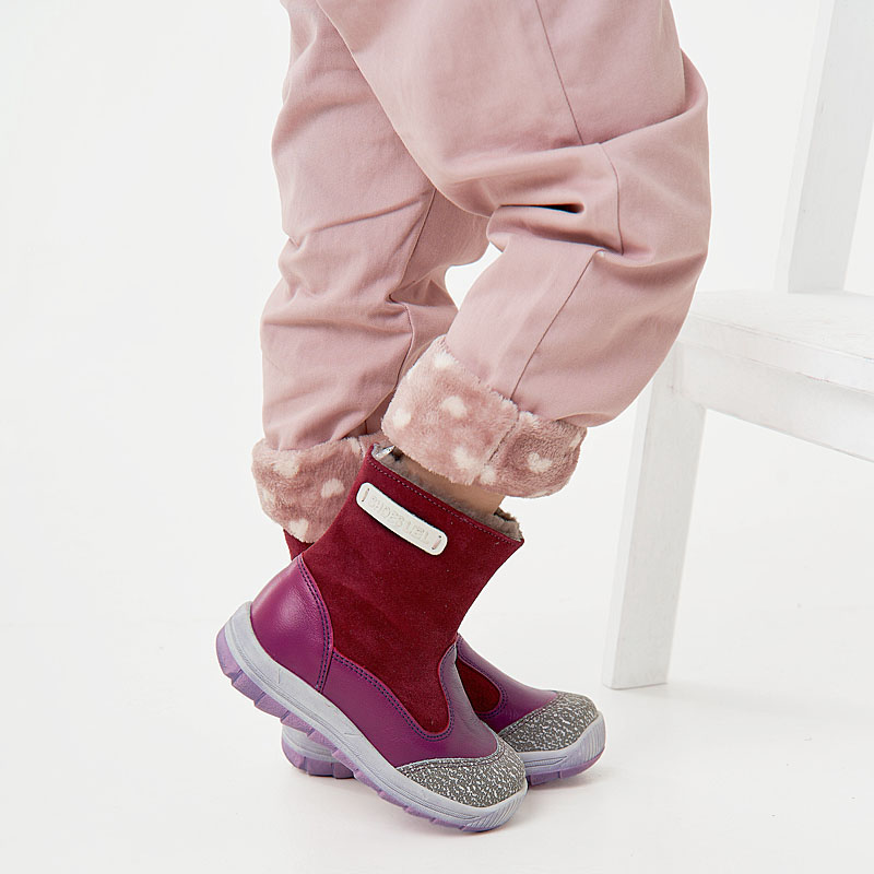 Сапожки малодетские нат.мех, артикул 2036, цвет фуксия купить в интернет-магазине Shoeslel с доставкой по России