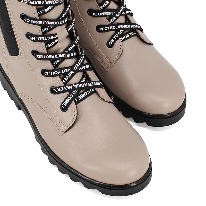 Ботинки, артикул 2047, цвет бежевый купить в интернет-магазине Shoeslel с доставкой по России