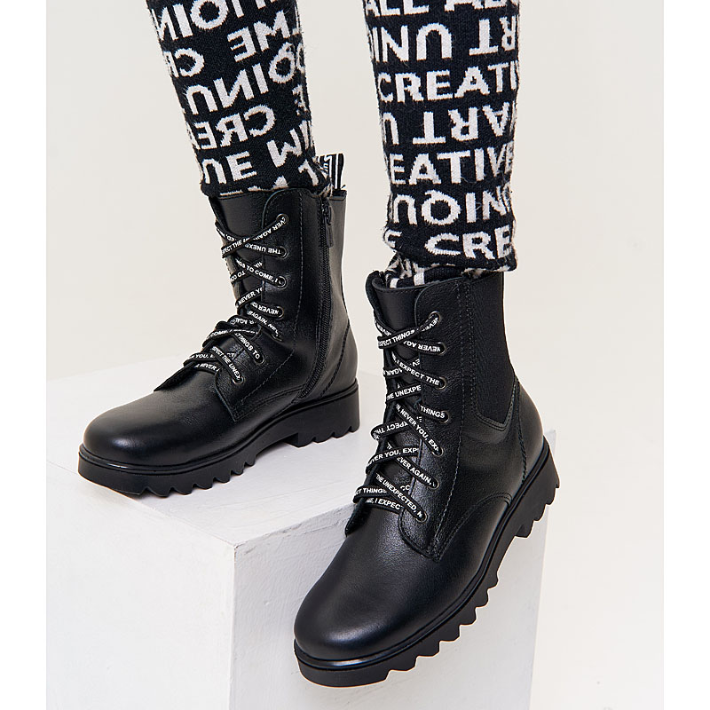 Ботинки, артикул 2047, цвет черный купить в интернет-магазине Shoeslel с доставкой по России