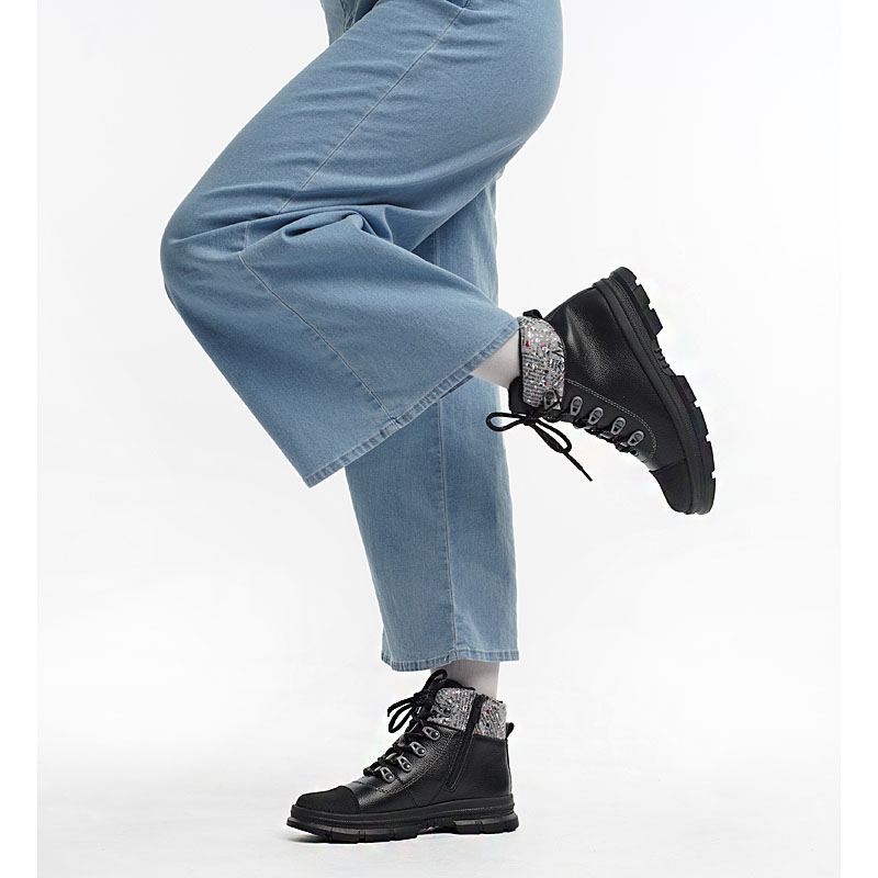 Ботинки, артикул 2053, цвет черный купить в интернет-магазине Shoeslel с доставкой по России