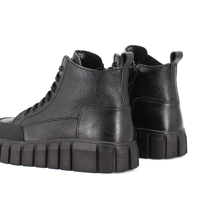 Ботинки, артикул 2057, цвет черный купить в интернет-магазине Shoeslel с доставкой по России