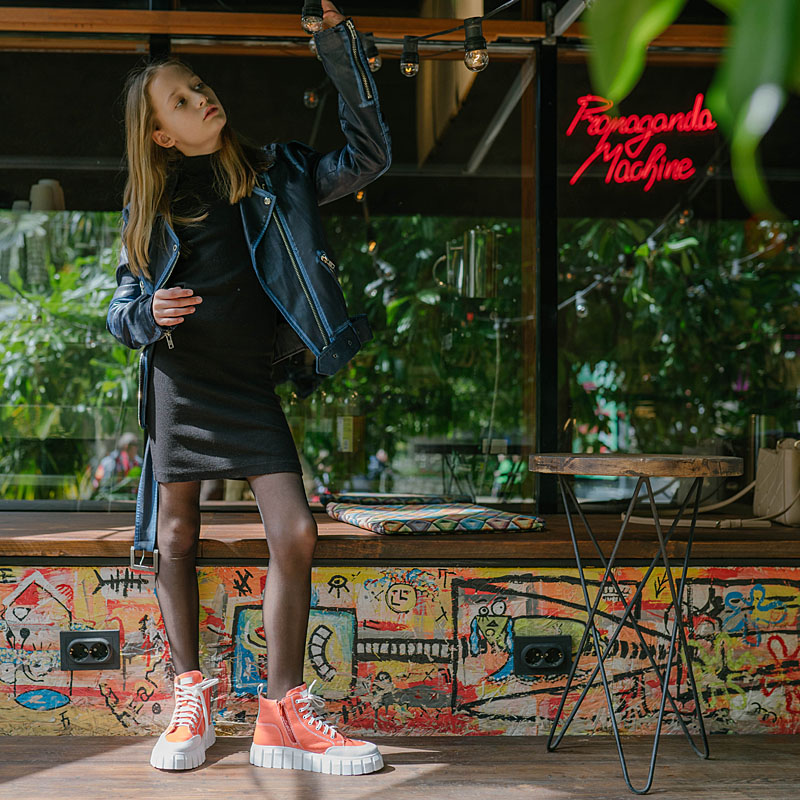 Ботинки, артикул 2057, цвет оранжевый купить в интернет-магазине Shoeslel с доставкой по России