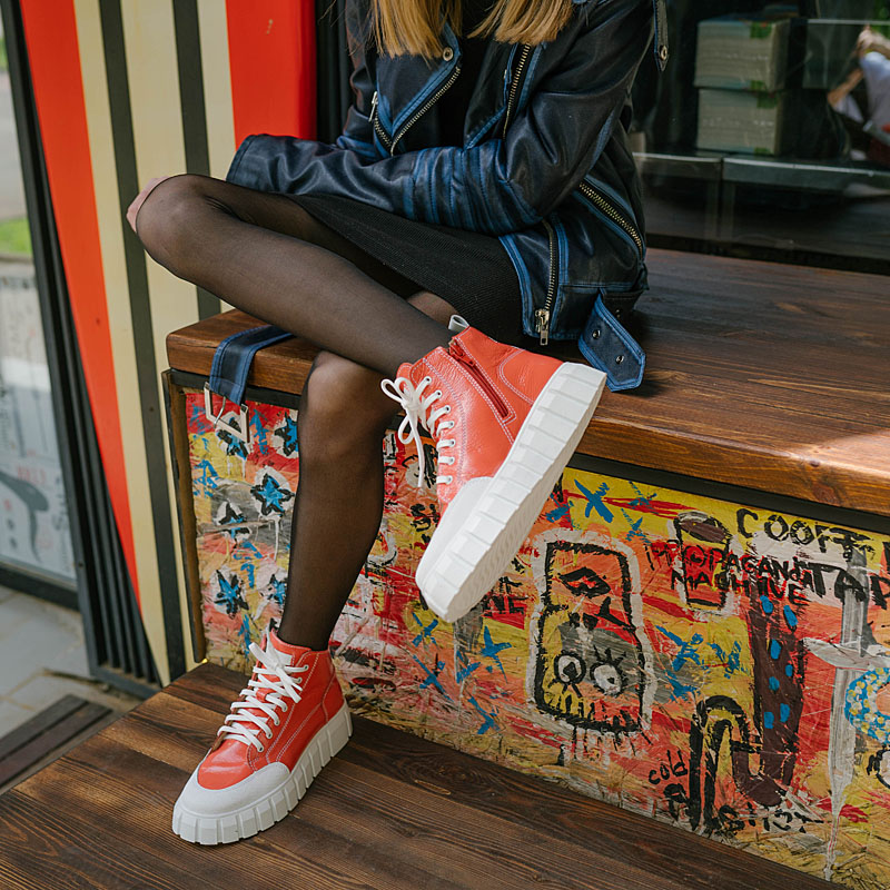 Ботинки, артикул 2057, цвет оранжевый купить в интернет-магазине Shoeslel с доставкой по России