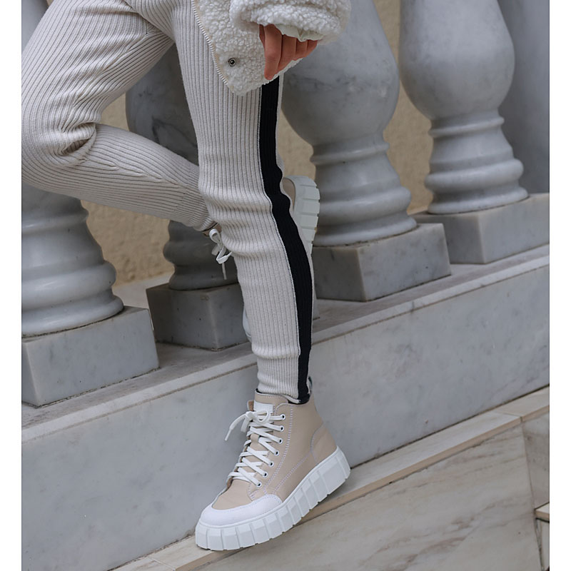 Ботинки, артикул 2057, цвет капучино купить в интернет-магазине Shoeslel с доставкой по России