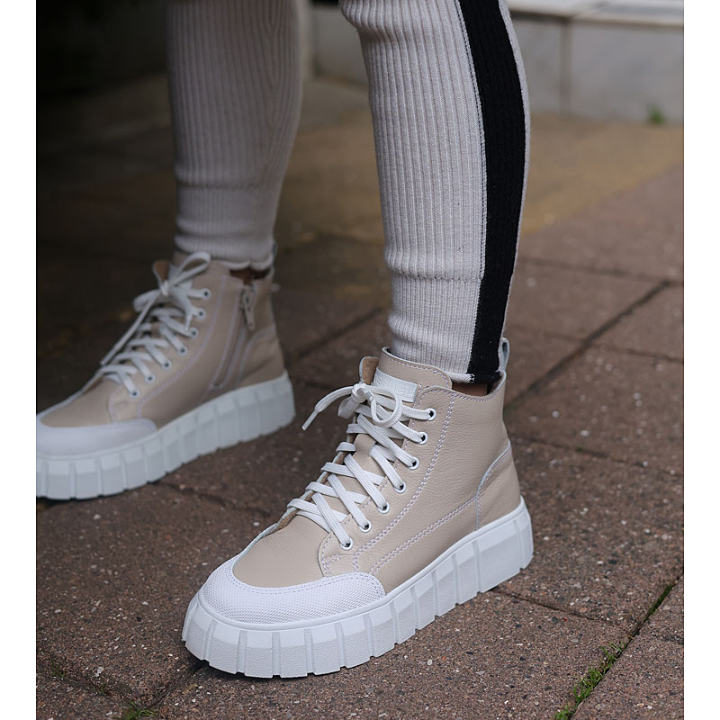 Ботинки, артикул 2057, цвет капучино купить в интернет-магазине Shoeslel с доставкой по России