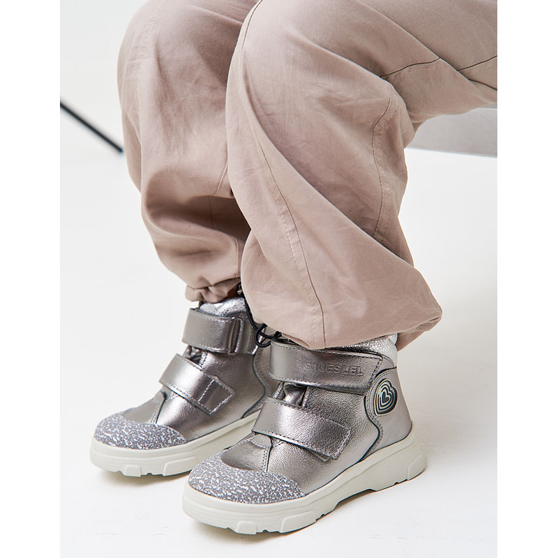 Ботинки малодетские, артикул 2083, цвет серебристый купить в интернет-магазине Shoeslel с доставкой по России