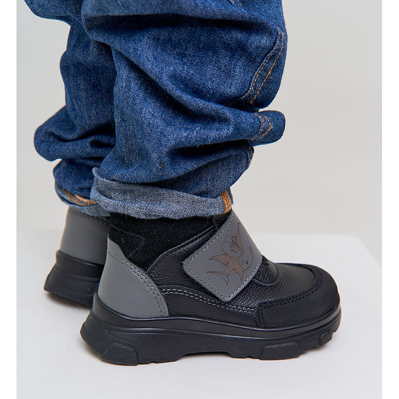 Ботинки малодетские, артикул 2087, цвет черный купить в интернет-магазине Shoeslel с доставкой по России