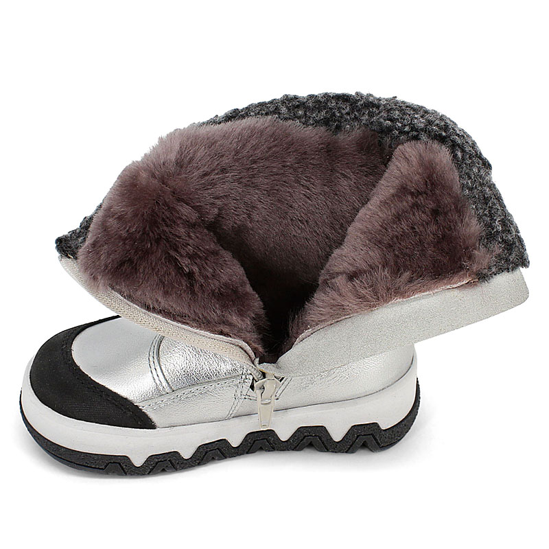 Сапожки малодетские, артикул 2105, цвет серебро купить в интернет-магазине Shoeslel с доставкой по России