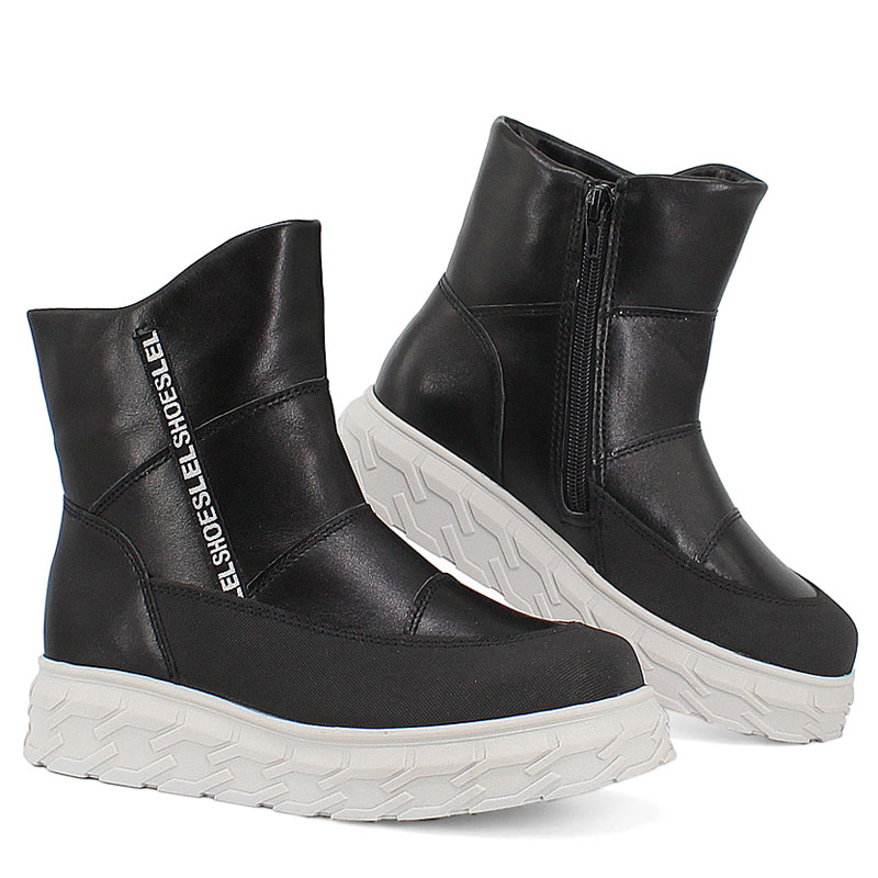 Сапожки, артикул 2135, цвет черный купить в интернет-магазине Shoeslel с доставкой по России