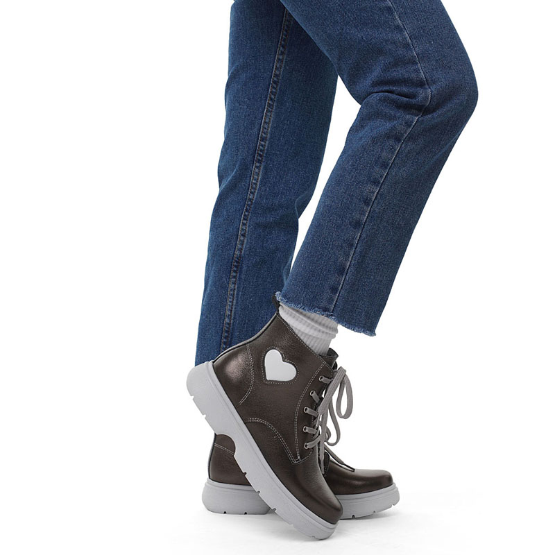 Ботинки, артикул 2145, цвет серебристый купить в интернет-магазине Shoeslel с доставкой по России