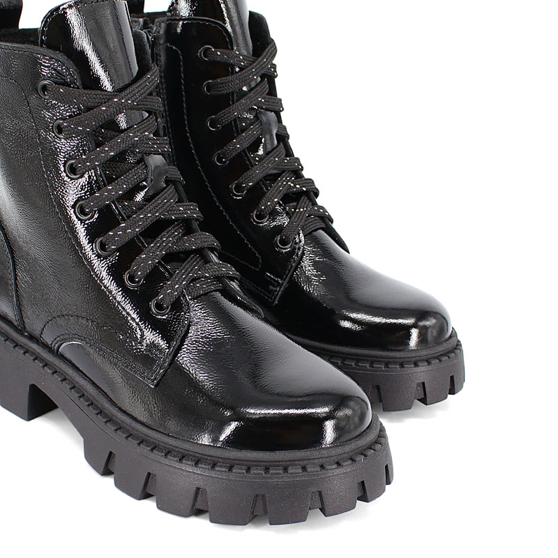 Ботинки, артикул 2152, цвет черный купить в интернет-магазине Shoeslel с доставкой по России