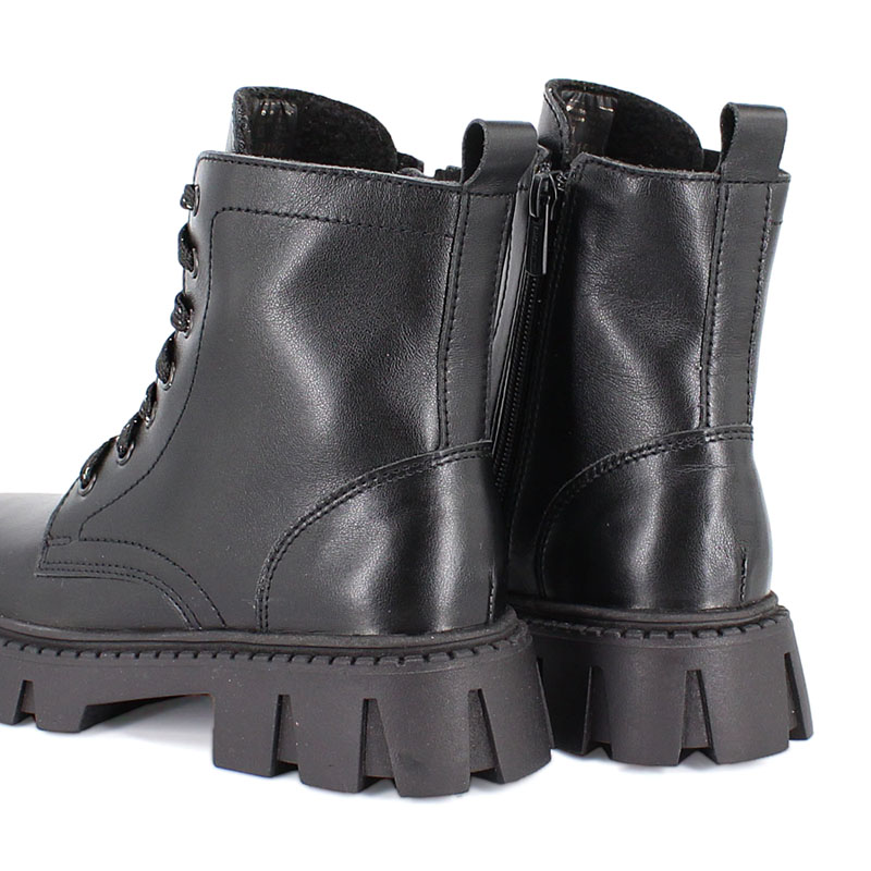 Ботинки, артикул 2152, цвет черный купить в интернет-магазине Shoeslel с доставкой по России