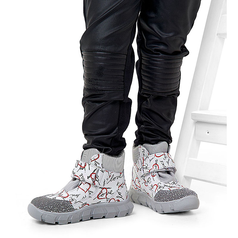 Ботинки малодетские, артикул 2156, цвет белый купить в интернет-магазине Shoeslel с доставкой по России