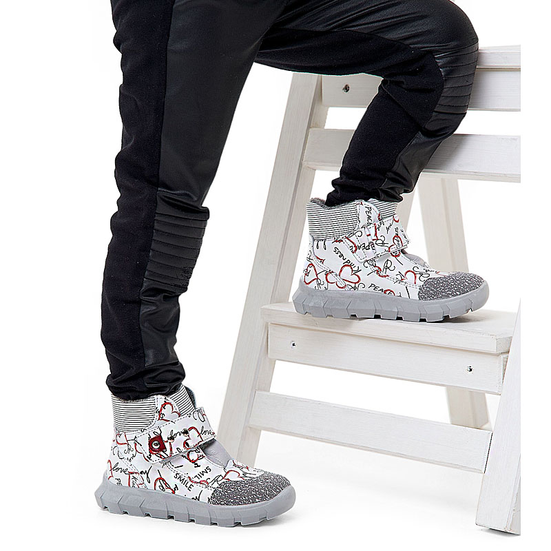 Ботинки малодетские, артикул 2156, цвет белый купить в интернет-магазине Shoeslel с доставкой по России