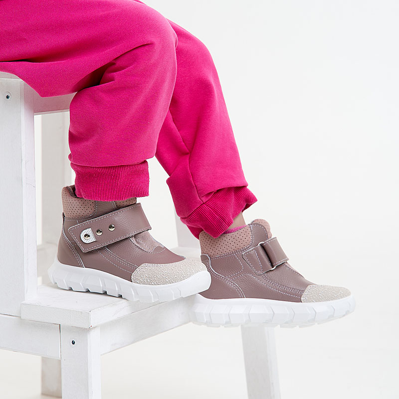 Ботинки малодетские, артикул 2156, цвет пыльно-розовый купить в интернет-магазине Shoeslel с доставкой по России