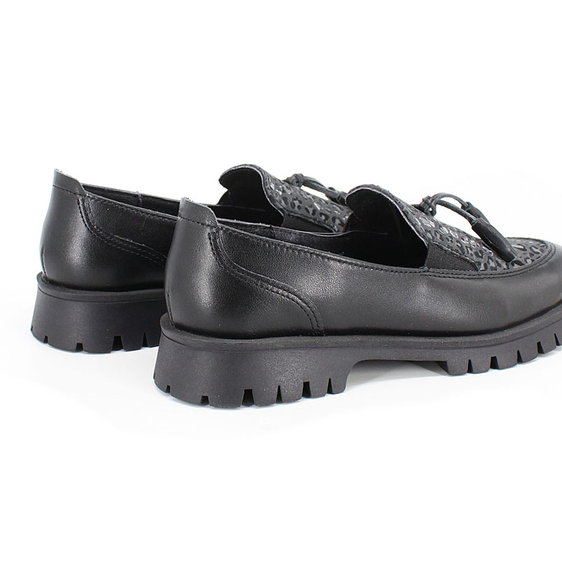 Туфли, артикул 2326, цвет черный купить в интернет-магазине Shoeslel с доставкой по России