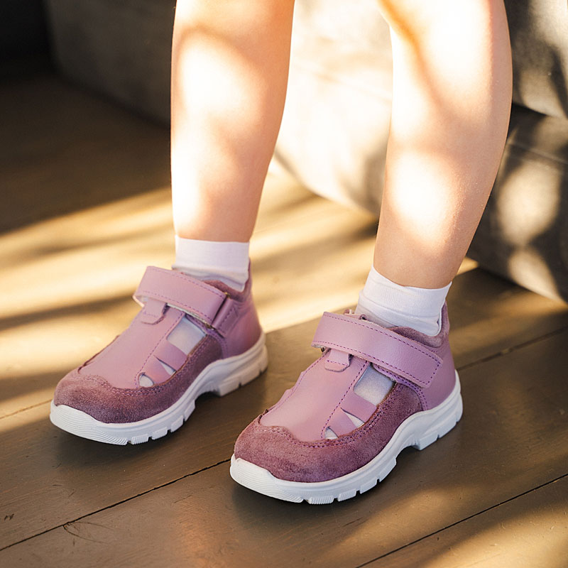 Туфли летние открытые малодетские, артикул 2340, цвет сиреневый купить в интернет-магазине Shoeslel с доставкой по России