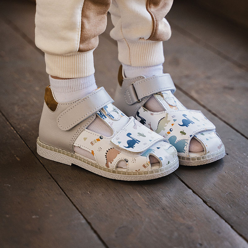 Туфли летние открытые малодетские, артикул 2347, цвет св.серый купить в интернет-магазине Shoeslel с доставкой по России