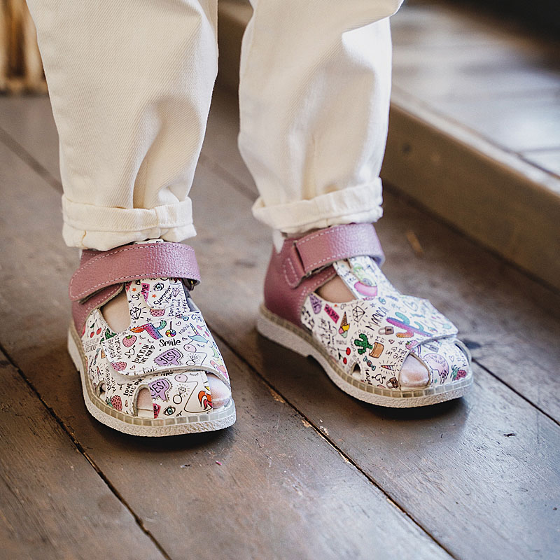 Туфли летние открытые малодетские, артикул 2347, цвет сиреневый купить в интернет-магазине Shoeslel с доставкой по России