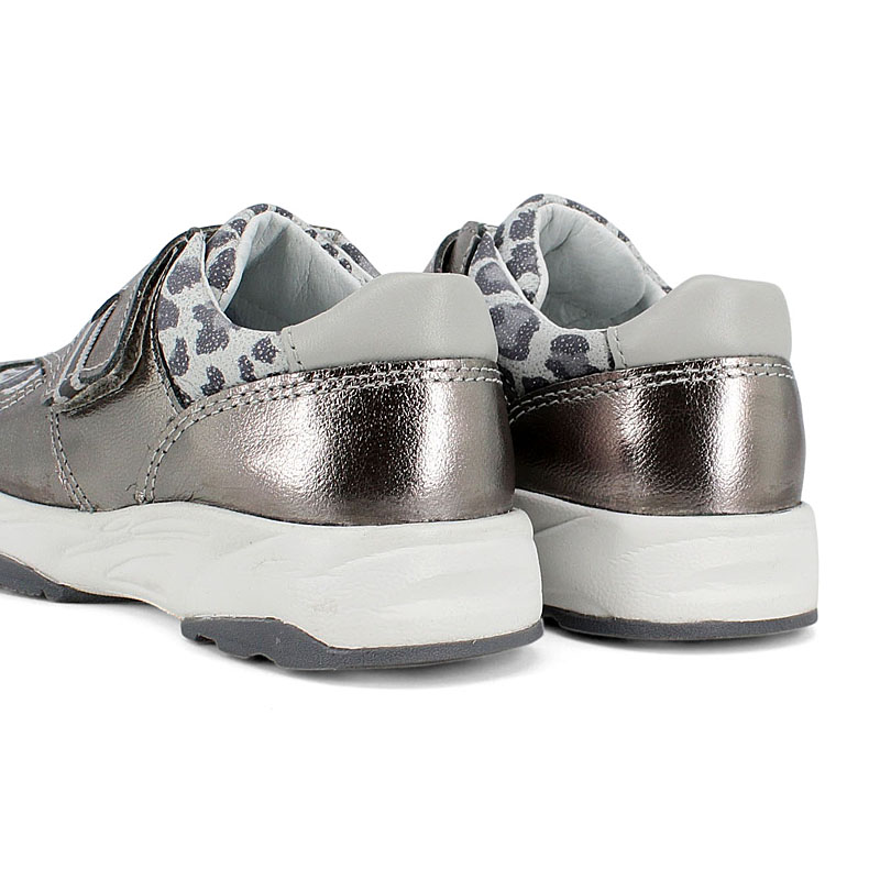 Полуботинки малодетские, артикул 2349, цвет серебристый купить в интернет-магазине Shoeslel с доставкой по России