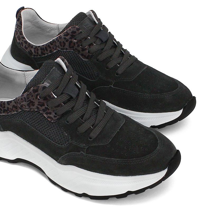 Полуботинки, артикул 2387, цвет черный купить в интернет-магазине Shoeslel с доставкой по России