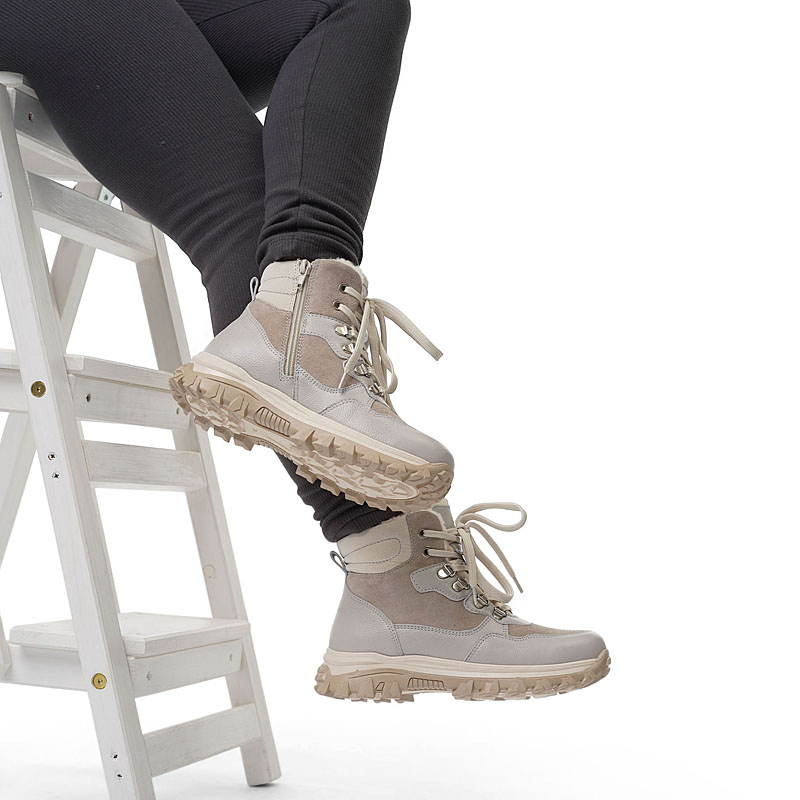 Ботинки, артикул 2417, цвет светло-серый купить в интернет-магазине Shoeslel с доставкой по России