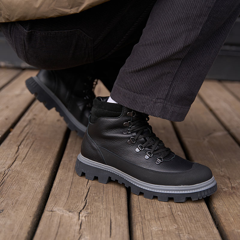 Ботинки, артикул 2420, цвет черный купить в интернет-магазине Shoeslel с доставкой по России