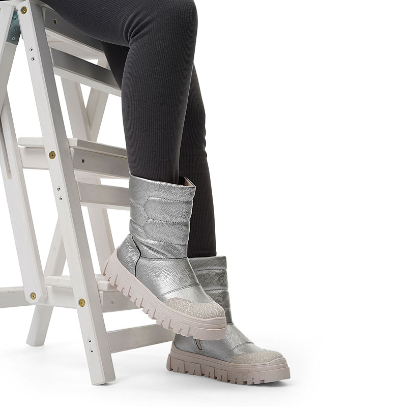 Сапоги, артикул 2422, цвет серебряный купить в интернет-магазине Shoeslel с доставкой по России