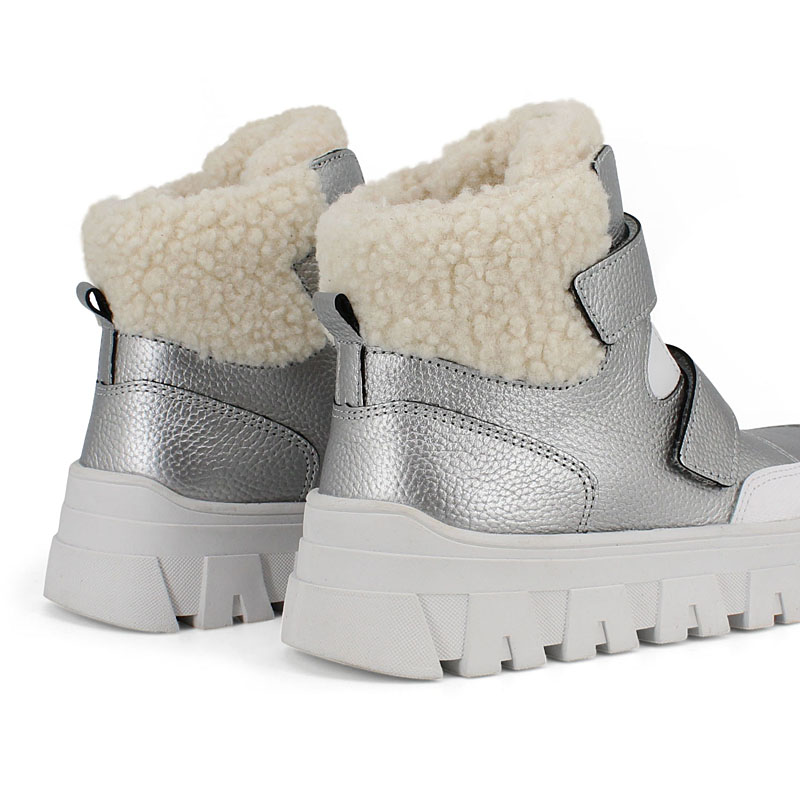 Ботинки, артикул 2452, цвет серебряный купить в интернет-магазине Shoeslel с доставкой по России