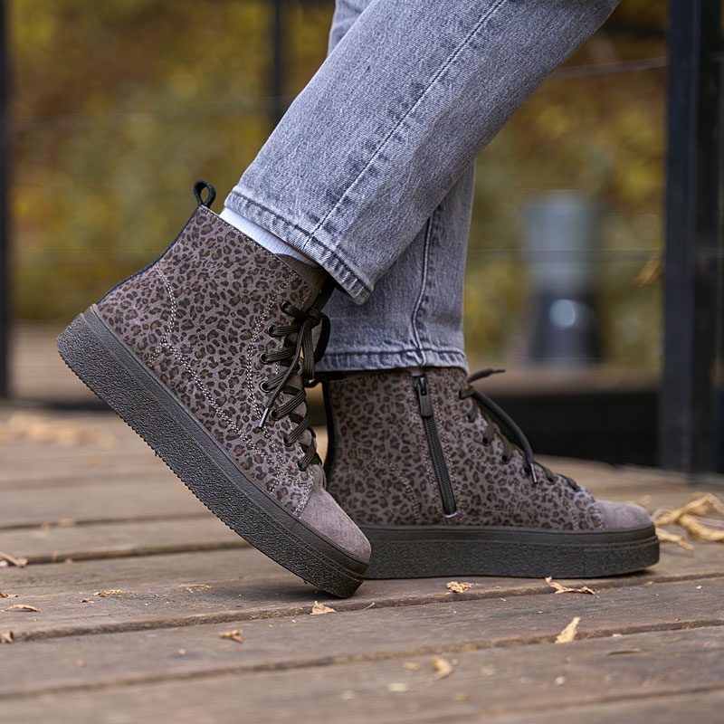 Ботинки, артикул 2474, цвет серый купить в интернет-магазине Shoeslel с доставкой по России