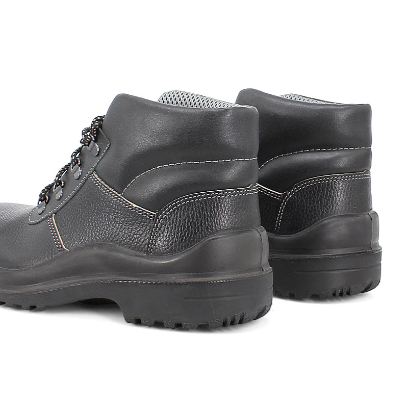 Ботинки с ударопрочным носком