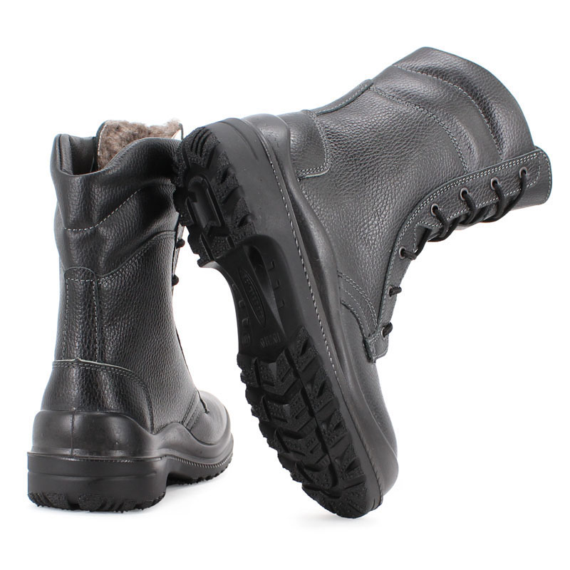 Ботинки типа "омон" с утеплителем и ударопрочным носком