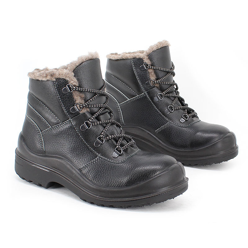 Ботинки для итр с утеплителем и ударопрочным носком