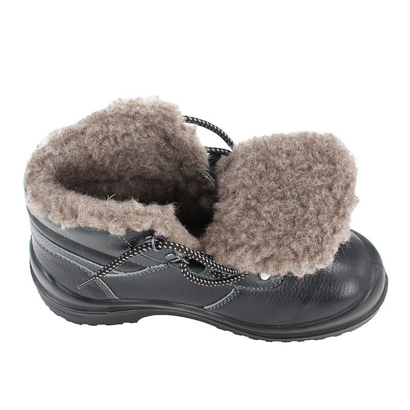 Ботинки для итр с утеплителем и ударопрочным носком